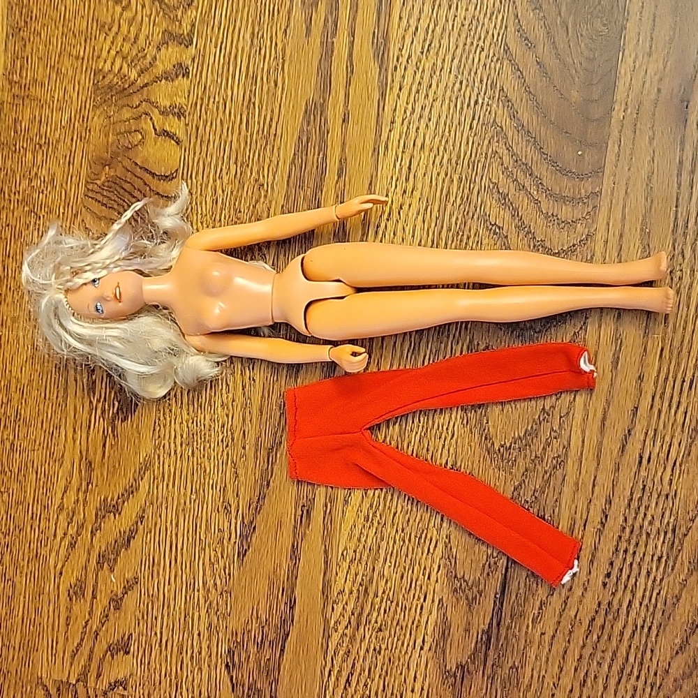 Kenner 1970s Darci Cover Girl Doll